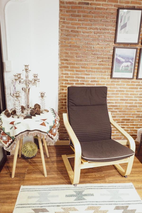 T-House Bkk 2Floors Near Bts With Swimming Pool And Free Wifi Hotel Банкок Екстериор снимка
